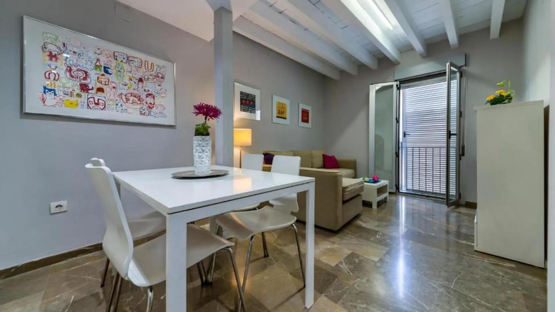 Apartamento En Casco Historico Con Terraza Comunitaria Y Parking Opcional Гранада Испания