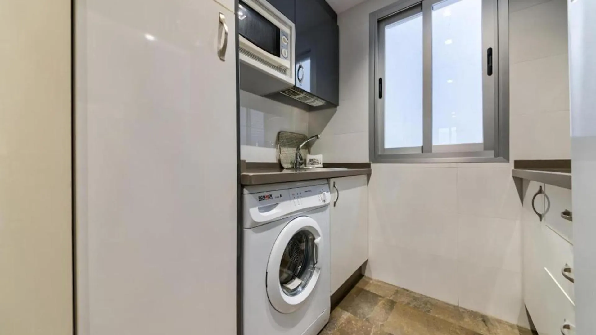 Apartment Apartamento En Casco Historico Con Terraza Comunitaria Y Parking Opcional Granada